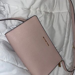 Rose gold Michael Kors